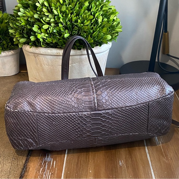 Coach Chelsea Jayden Bronze Exotic Metallic Brown Shoulder Bag - Picture 10 of 15